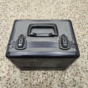 MAC Vintage Y2K Makeup Organizer Train Case